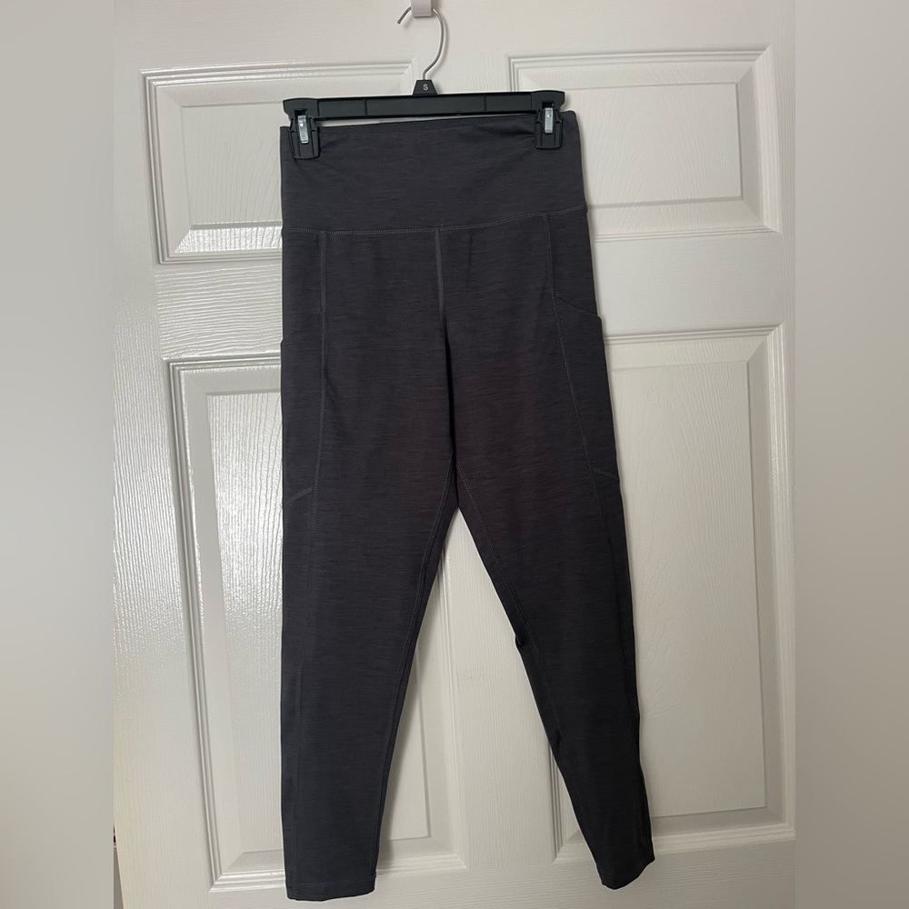 American Eagle leggings